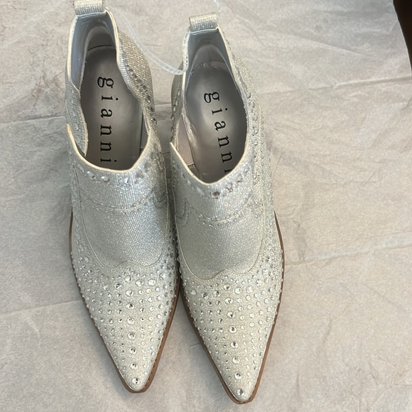 Gianni Bini Brees Rhinestone Metallic Western Booties - Picture 9 of 12
